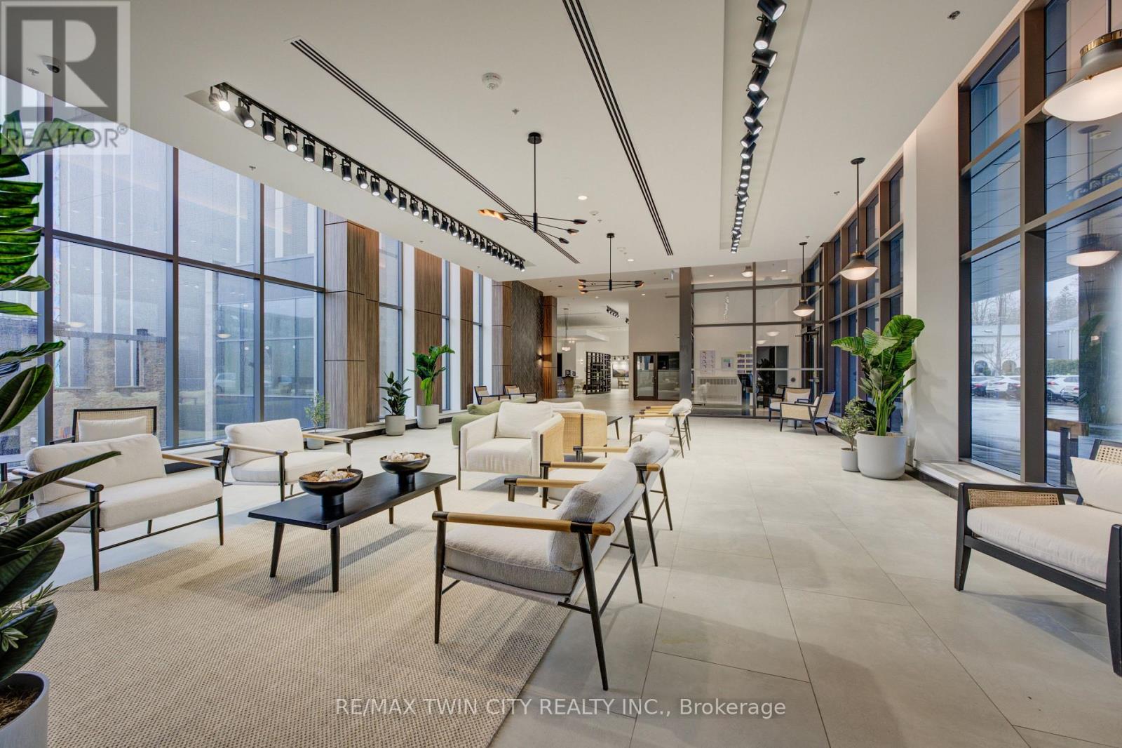 609 - 50 Grand Avenue S, Cambridge, Ontario  N1S 0C2 - Photo 4 - X12916522