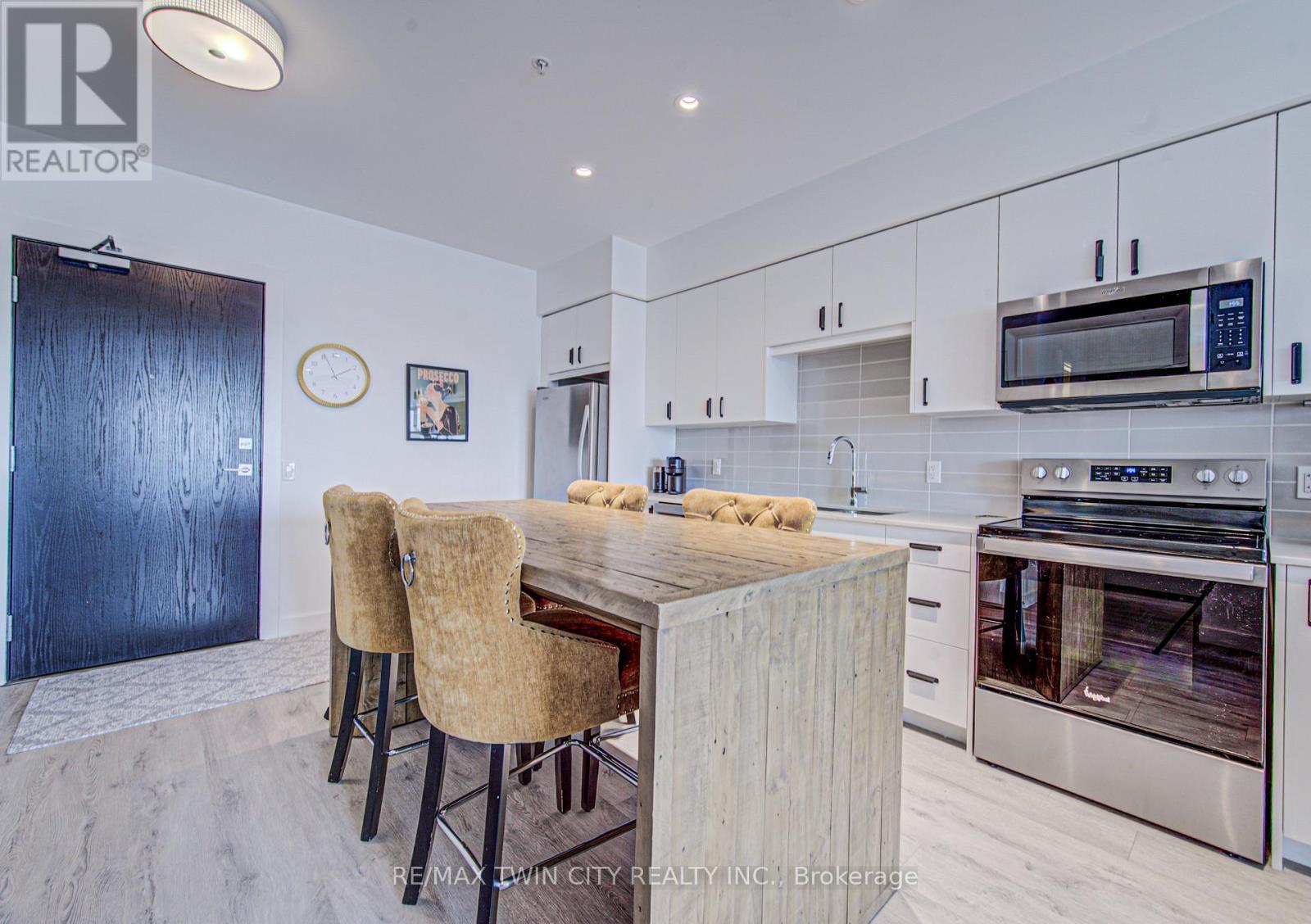 609 - 50 Grand Avenue S, Cambridge, Ontario  N1S 0C2 - Photo 8 - X12916522