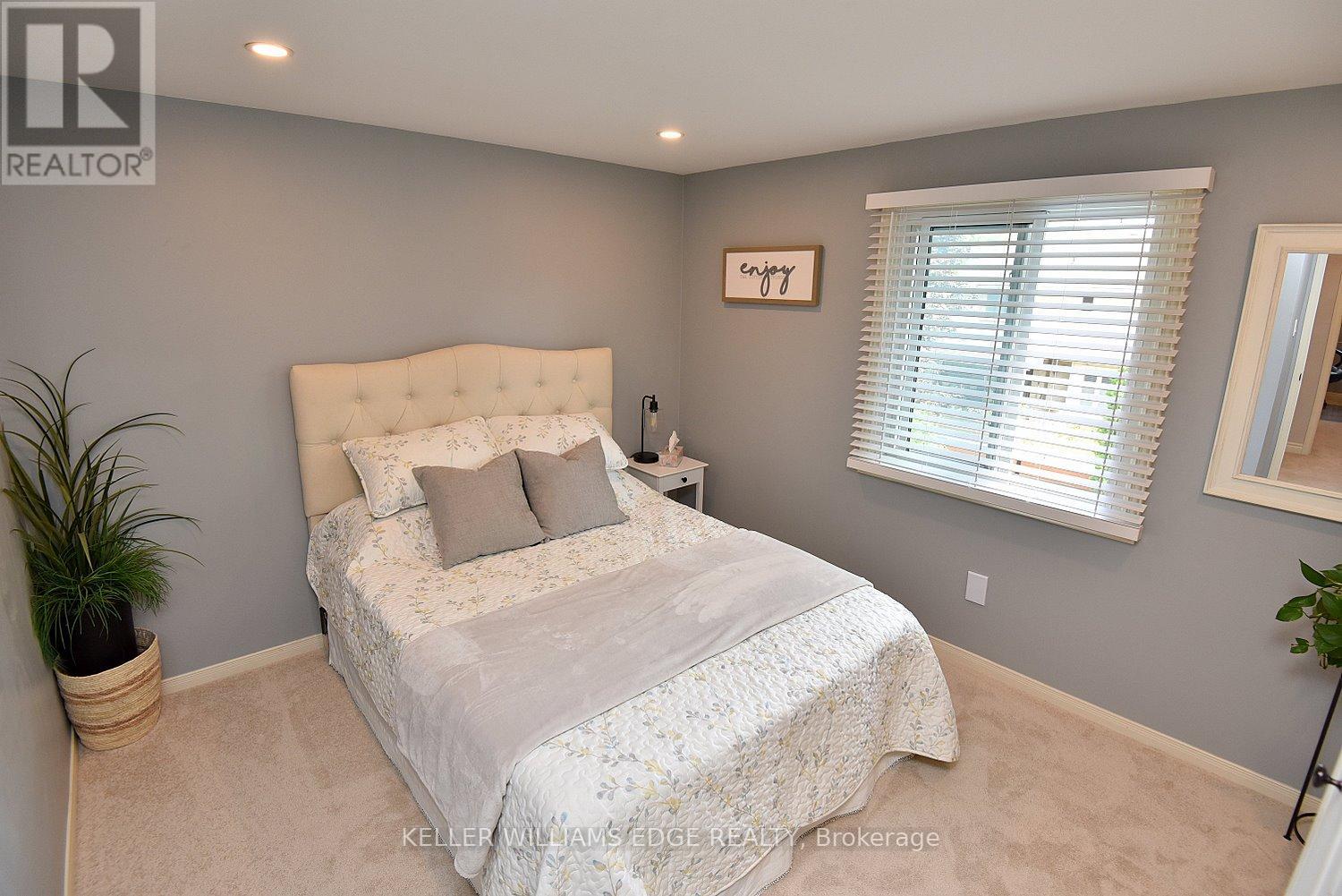 18 Charterhouse Crescent, Hamilton, Ontario  L9G 4E5 - Photo 27 - X12916528