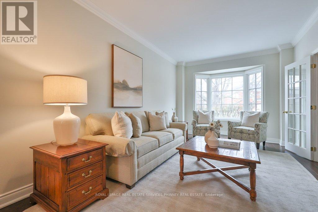 1962 Calgary Court, Mississauga, Ontario  L5H 4J1 - Photo 6 - W12916378