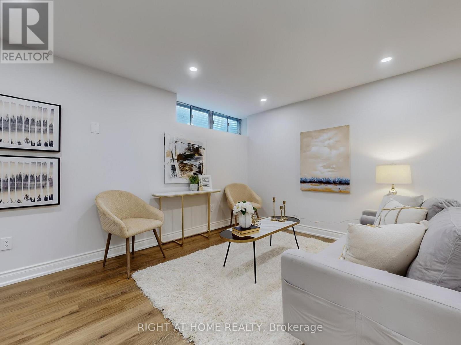 19 Shaughnessy Boulevard, Toronto, Ontario  M2J 1H4 - Photo 32 - C12831306