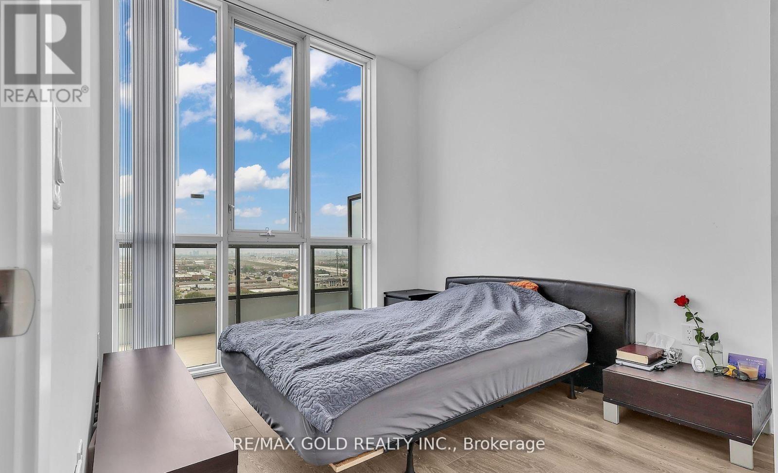 1116 - 60 Honeycrisp Crescent, Vaughan, Ontario  L4K 0M5 - Photo 15 - N12858456