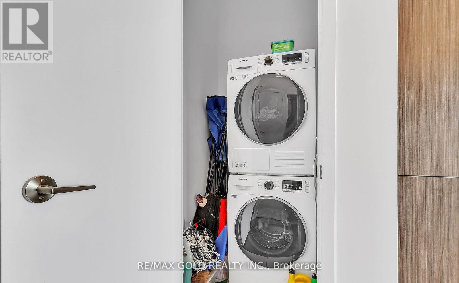 1116 - 60 Honeycrisp Crescent, Vaughan, Ontario  L4K 0M5 - Photo 16 - N12858456