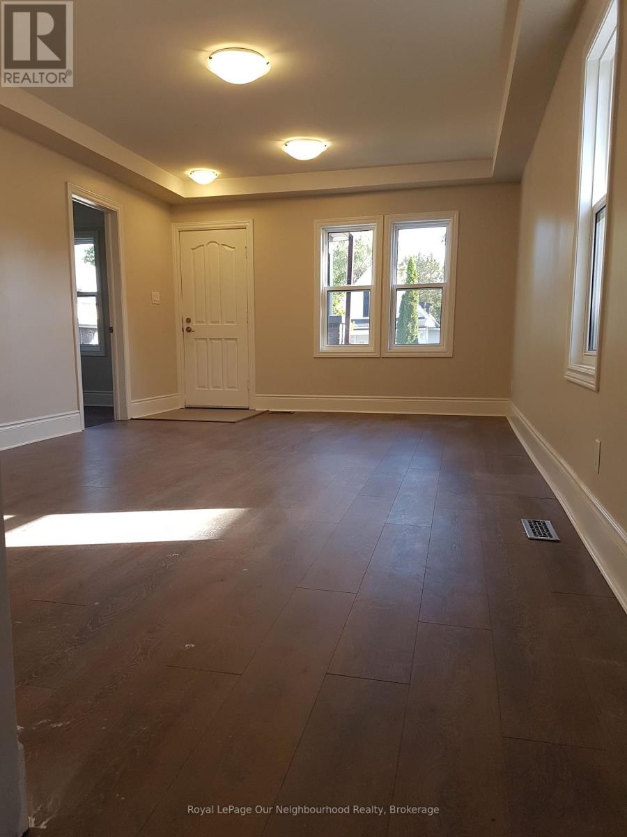 Unit 1 (Main) - 290 Eulalie Avenue, Oshawa, Ontario  L1H 2B7 - Photo 5 - E12916588