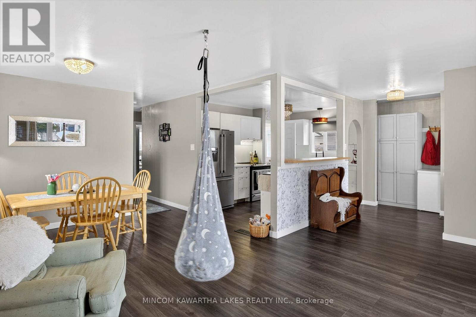 614 Corrigan Crescent, Peterborough, Ontario  K9J 7N8 - Photo 10 - X12916582