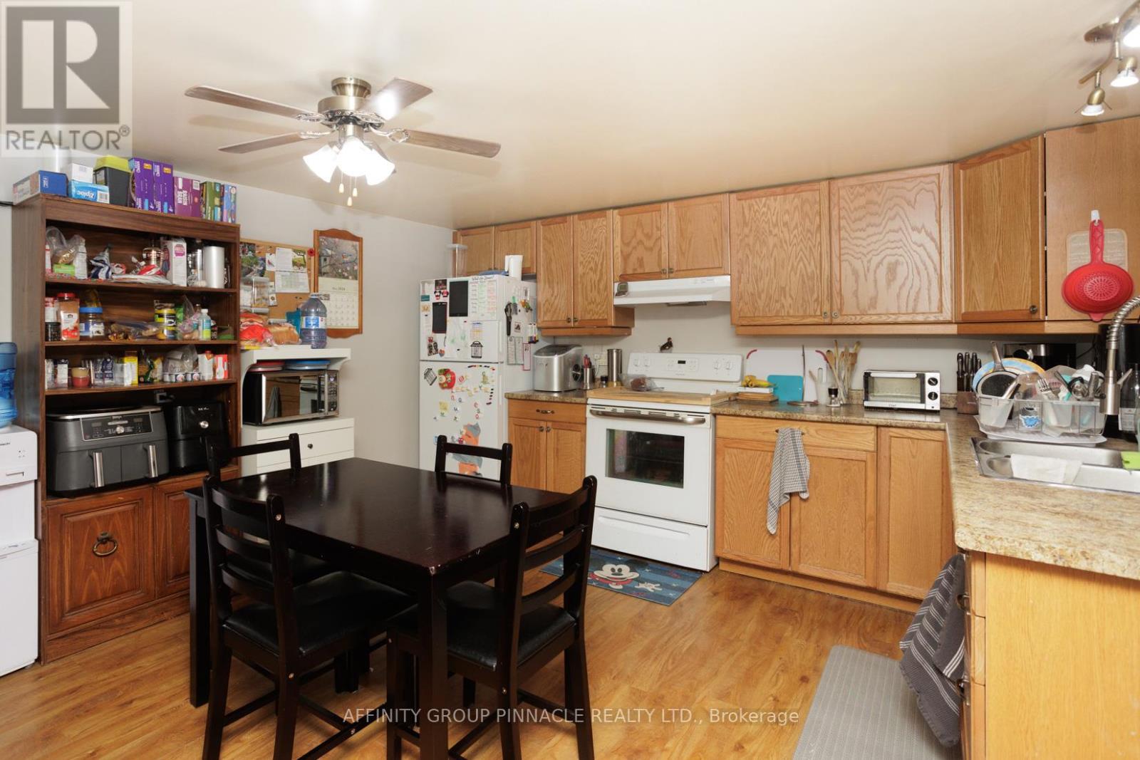 178 Colborne Street W, Kawartha Lakes, Ontario  K9V 6A1 - Photo 27 - X12916630