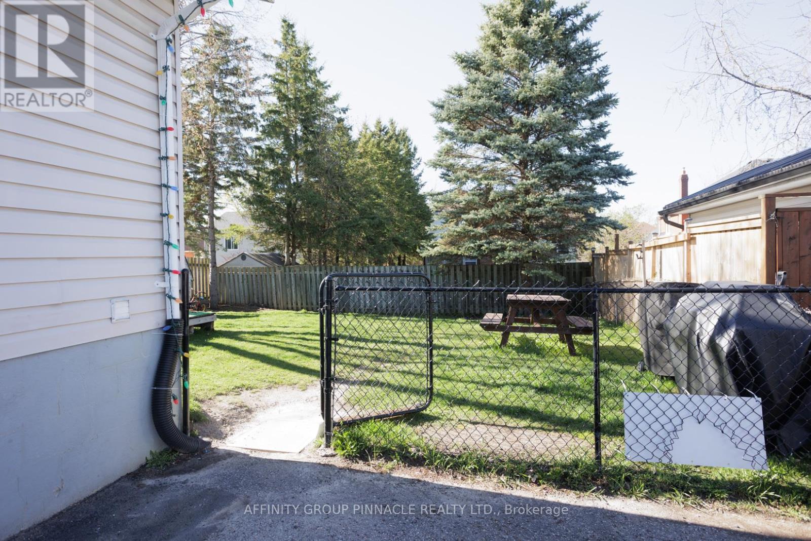 178 Colborne Street W, Kawartha Lakes, Ontario  K9V 6A1 - Photo 4 - X12916630