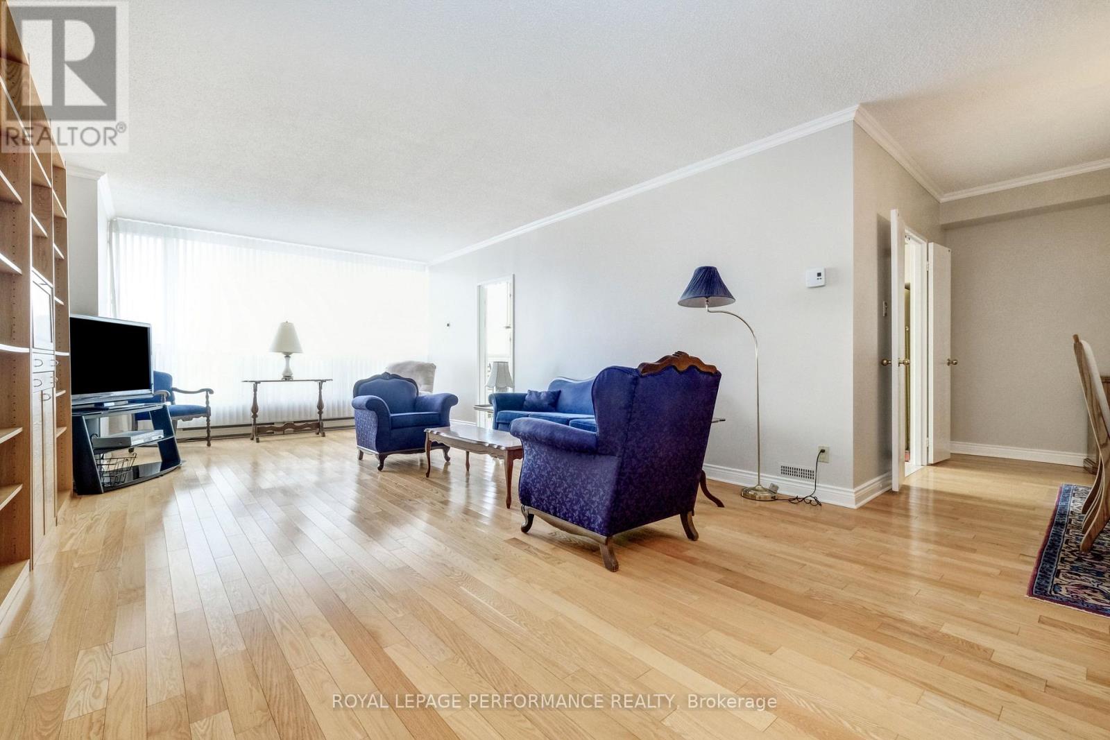 Ph9 - 1705 Playfair Drive, Ottawa, Ontario  K1H 8P6 - Photo 6 - X12916568