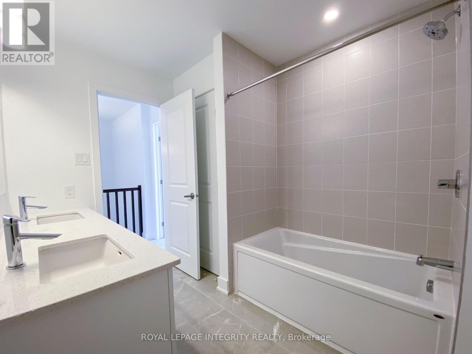 239 Zinnia Way, Ottawa, Ontario  K4M 0K8 - Photo 15 - X12916578