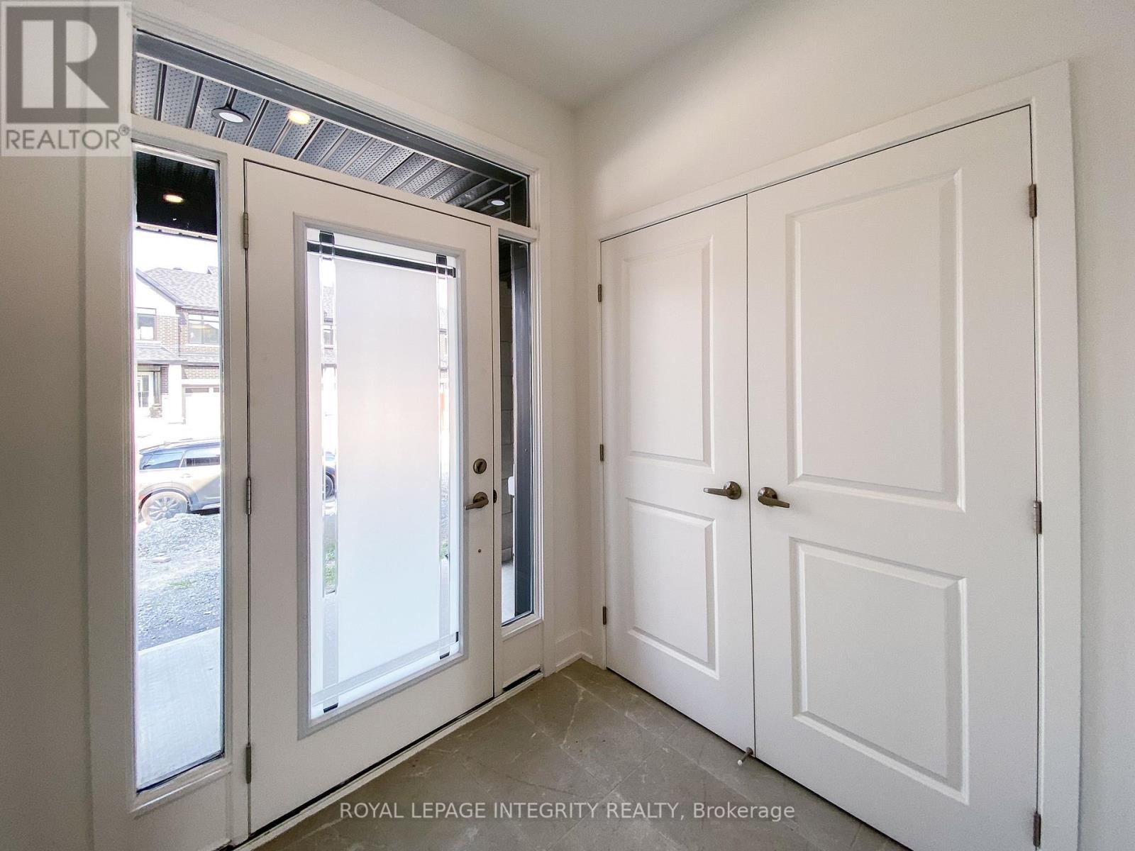 239 Zinnia Way, Ottawa, Ontario  K4M 0K8 - Photo 2 - X12916578