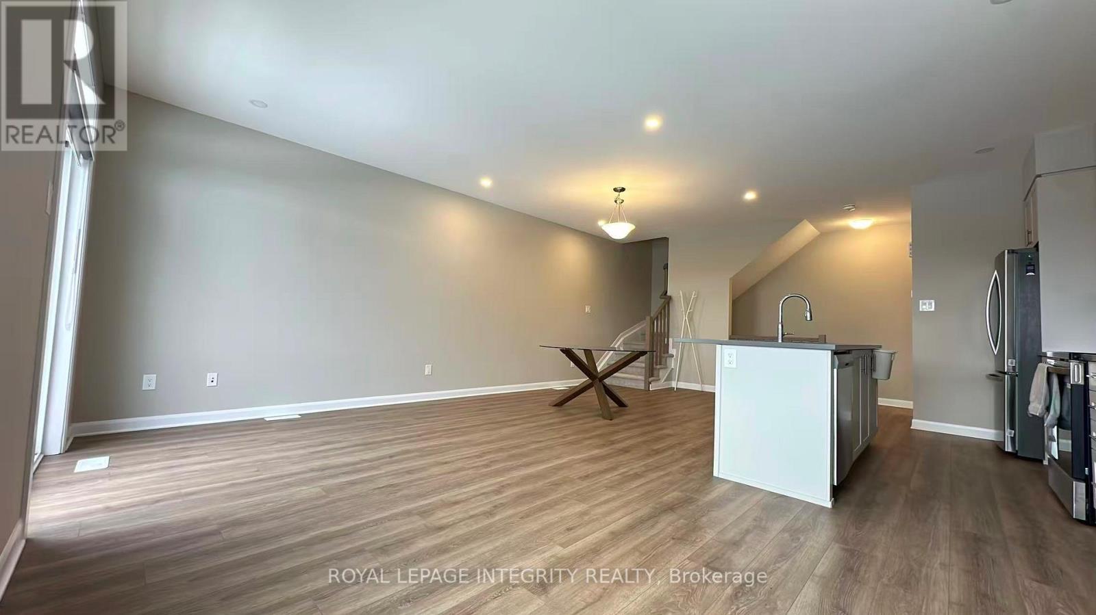 276 Elsie Macgill Walk, Ottawa, Ontario  K2W 0L2 - Photo 10 - X12916584