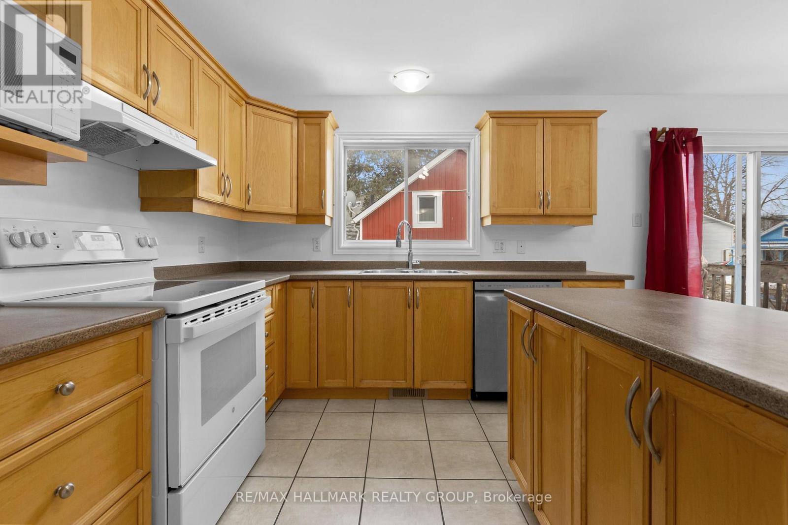 290 Maple Street, Russell, Ontario  K4R 0A1 - Photo 11 - X12916712