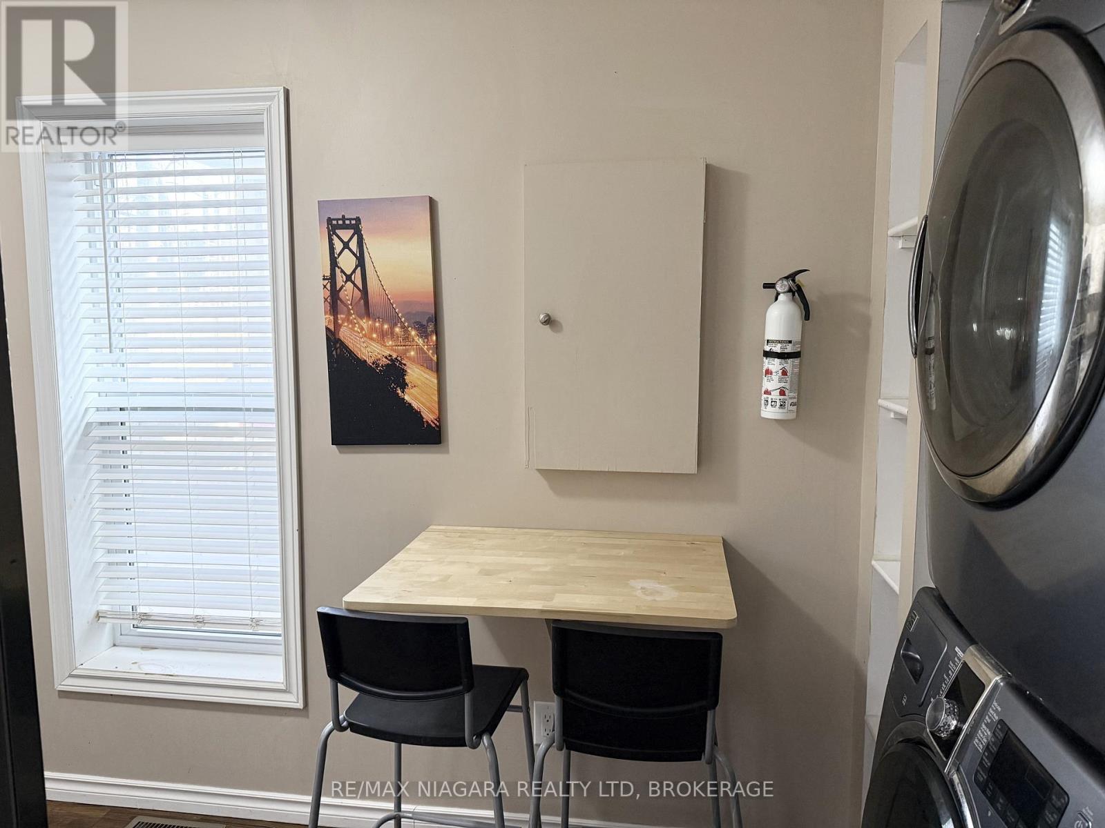 Unit 2 - 4686 Zimmerman Avenue, Niagara Falls, Ontario  L2E 3M6 - Photo 11 - X12916604