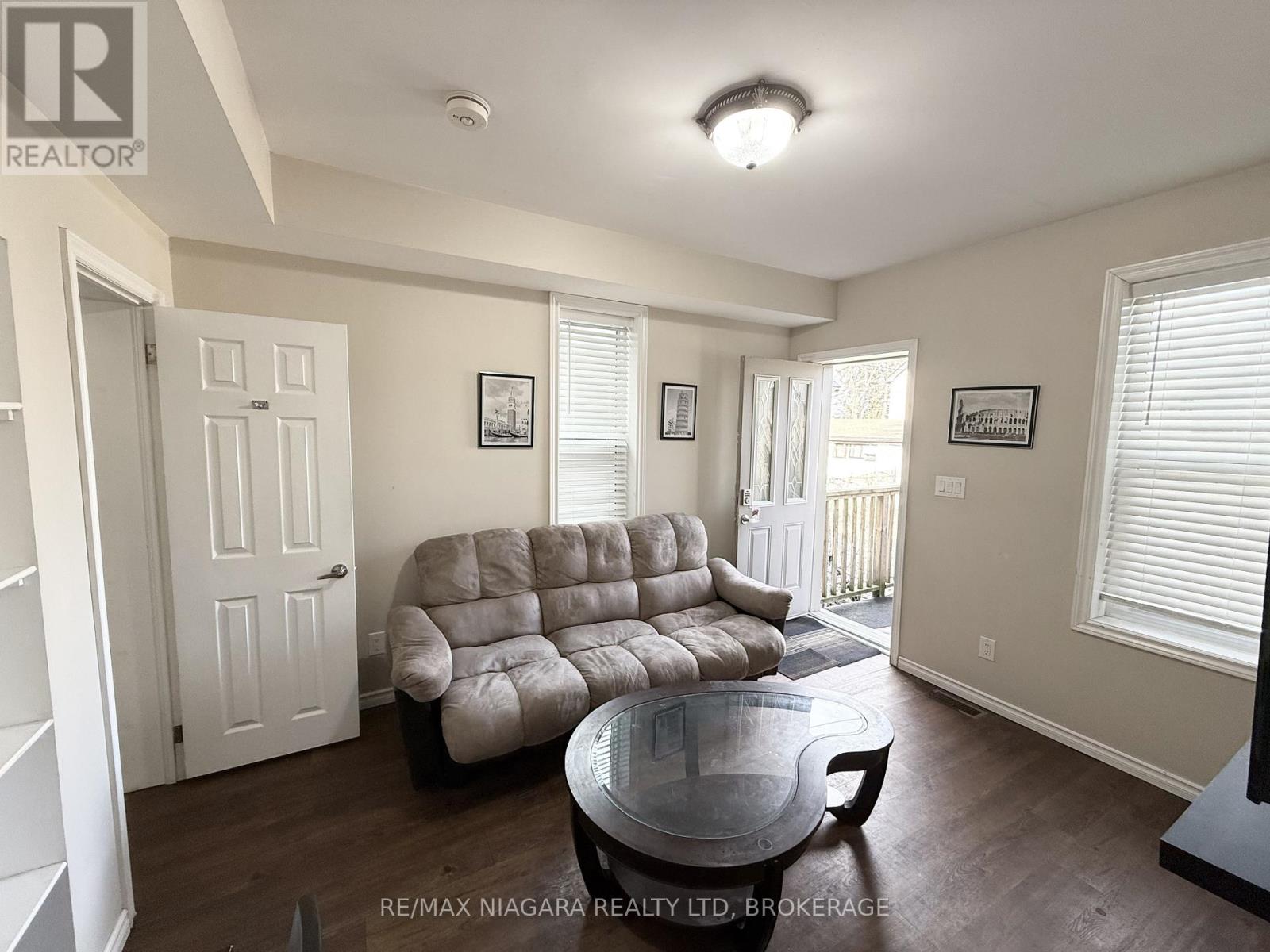 Unit 2 - 4686 Zimmerman Avenue, Niagara Falls, Ontario  L2E 3M6 - Photo 9 - X12916604