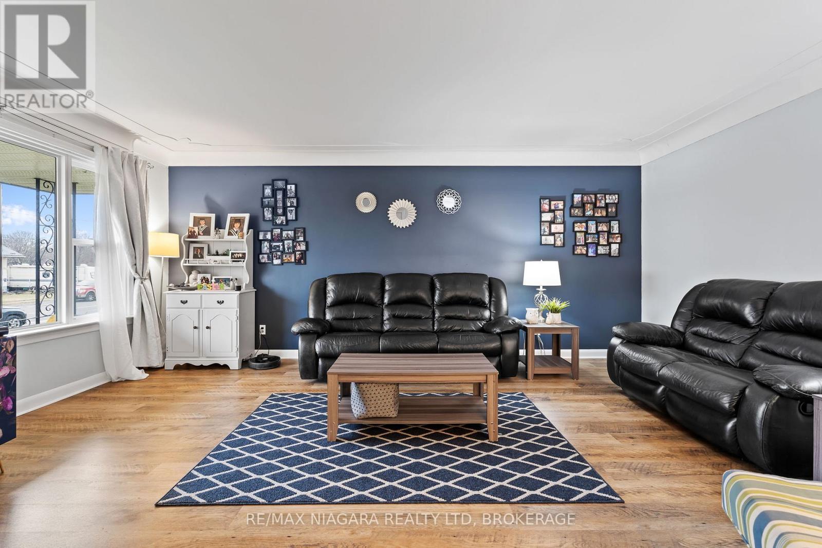 96 Clarke Street, Port Colborne, Ontario  L3K 2G3 - Photo 5 - X12916684