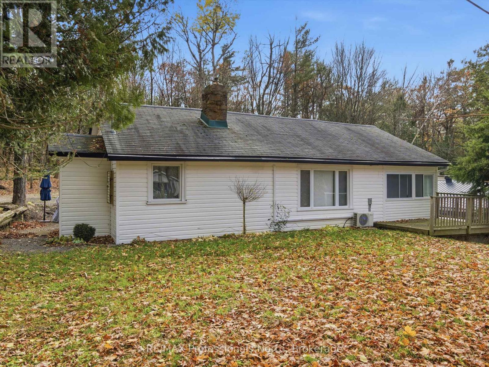 1037 Strawberry Bay Road, Bracebridge, Ontario  P1L 1X2 - Photo 13 - X12912372