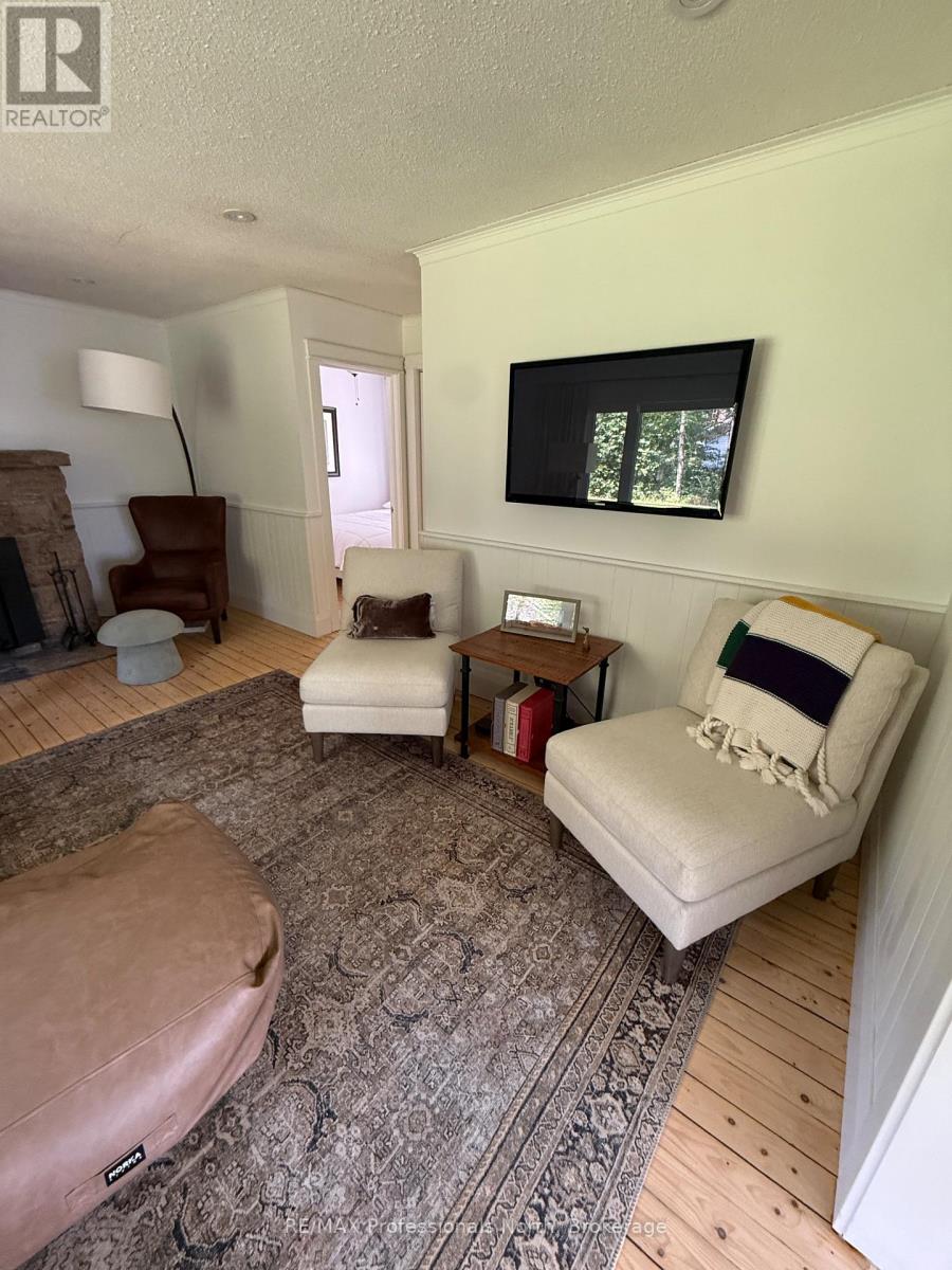 1037 Strawberry Bay Road, Bracebridge, Ontario  P1L 1X2 - Photo 5 - X12912372