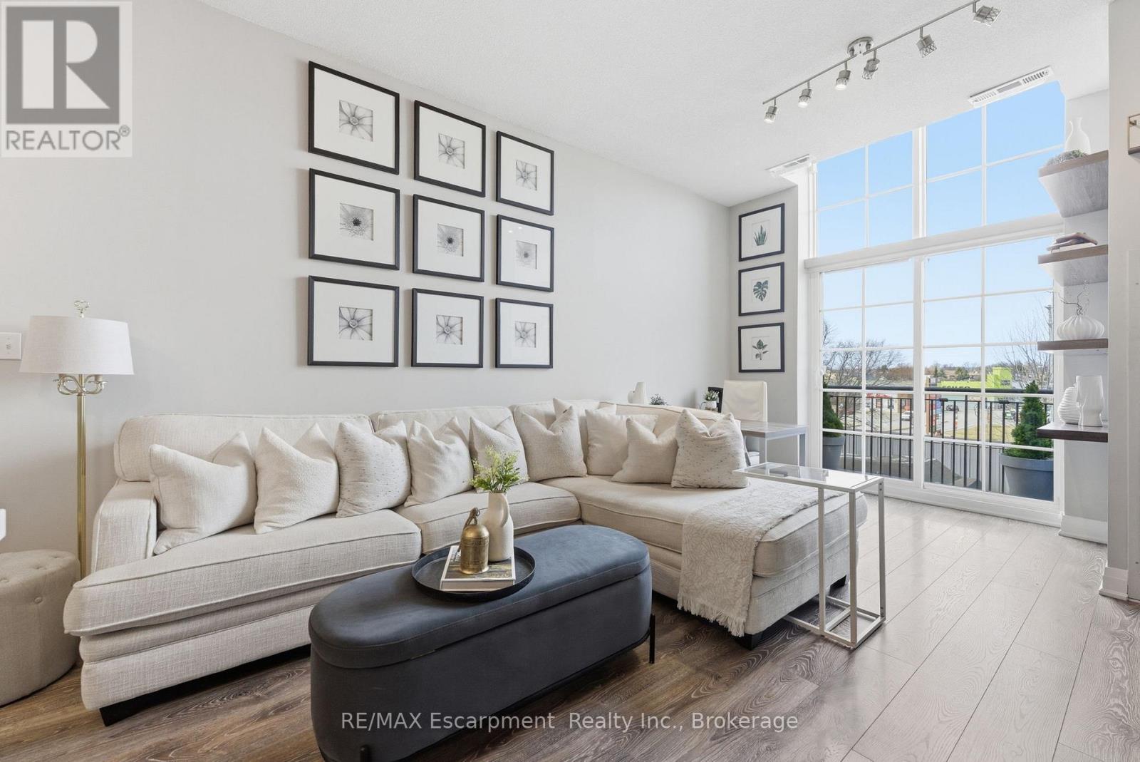 322 - 262 Dundas Street E, Hamilton, Ontario  L8B 1A9 - Photo 5 - X12916714