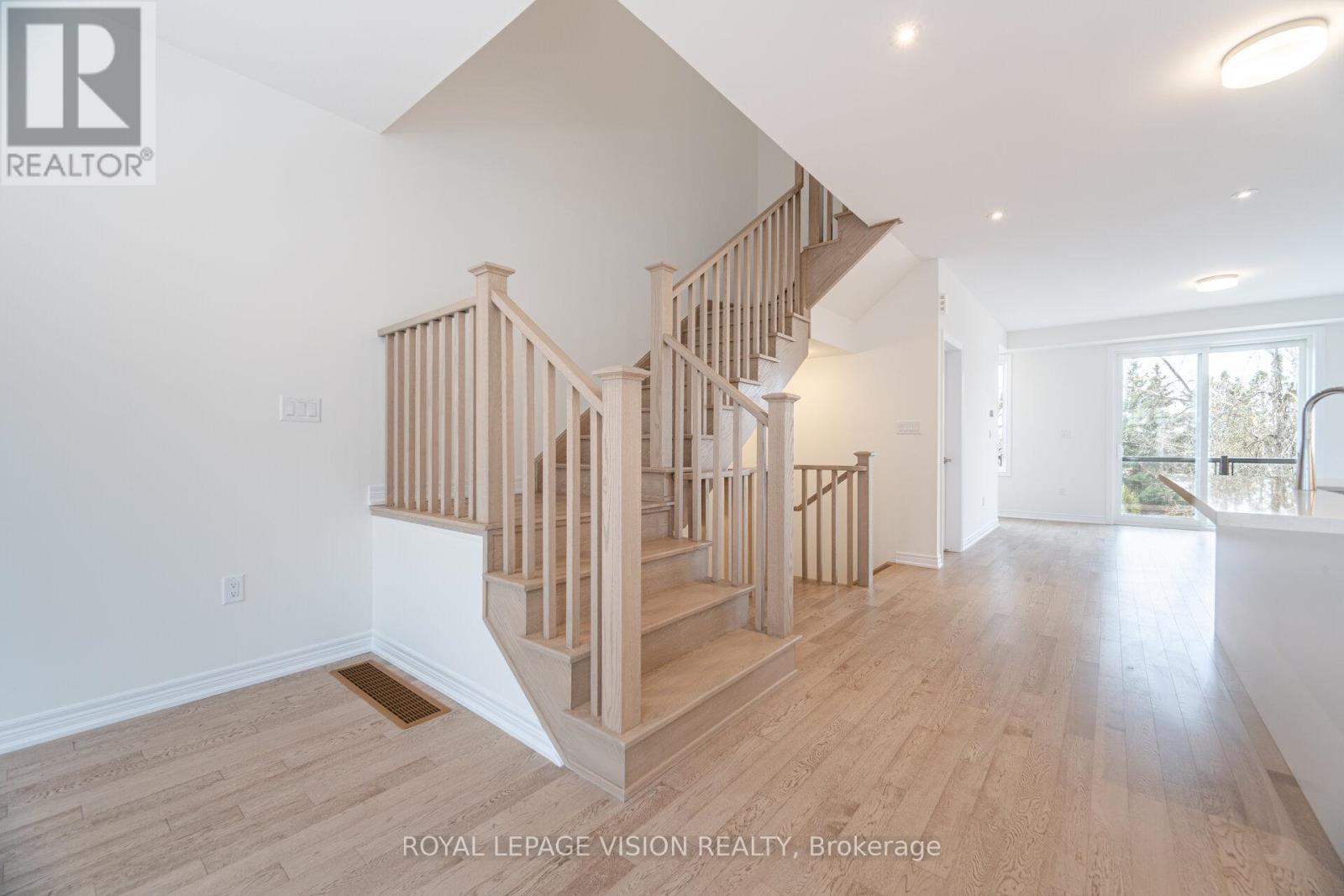 20 Folcroft Street, Brampton, Ontario  L6Y 0B6 - Photo 27 - W12914842