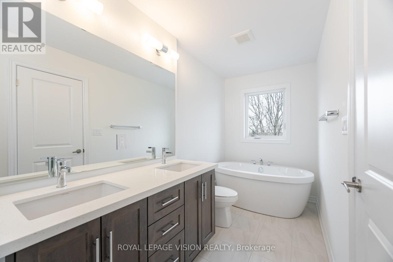 20 Folcroft Street, Brampton, Ontario  L6Y 0B6 - Photo 34 - W12914842