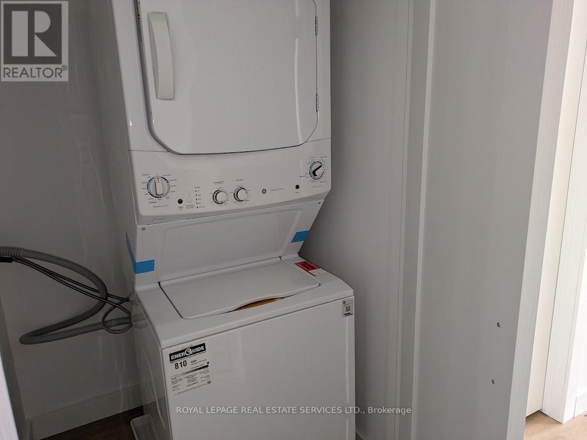 A - 276 A Lakeshore Road E, Mississauga, Ontario  L5G 1H1 - Photo 13 - W12916210