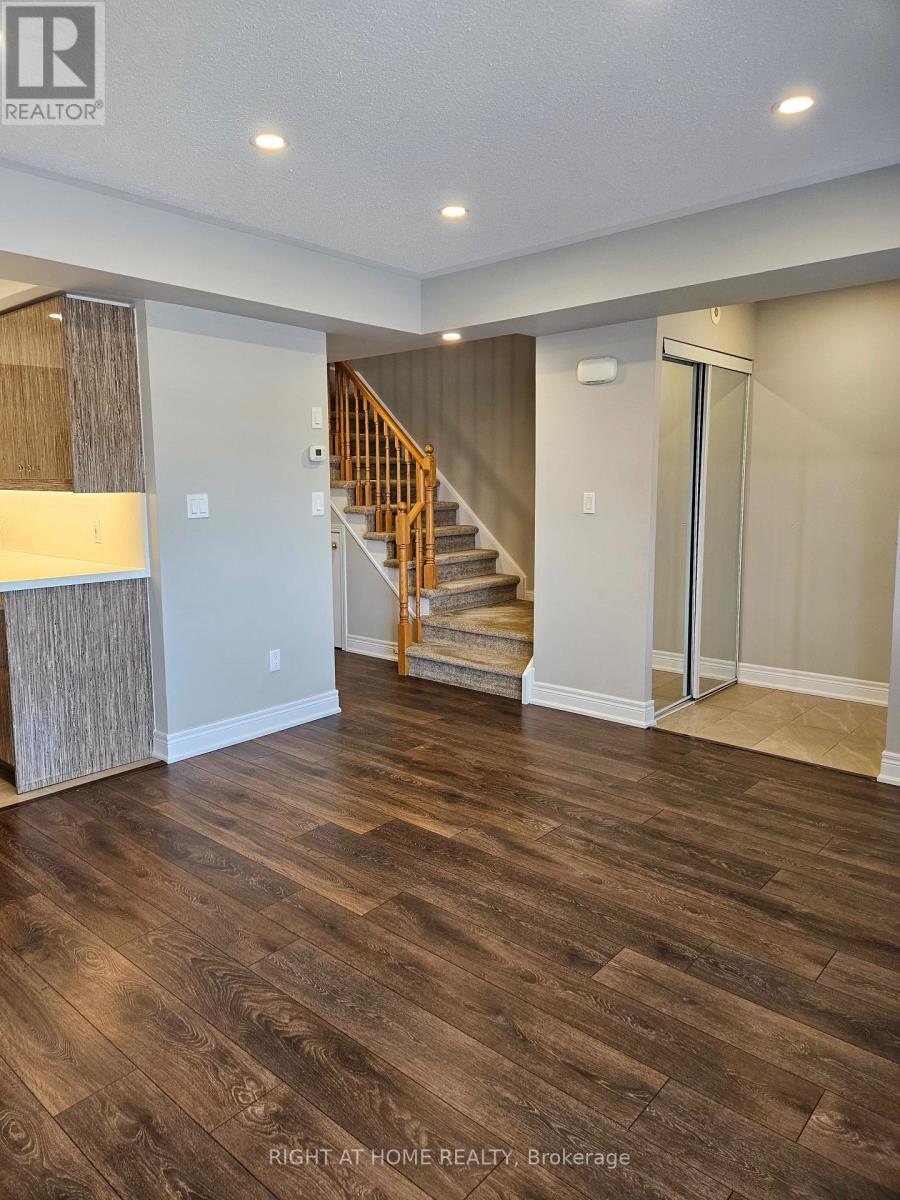 15 - 4620 Guildwood Way, Mississauga, Ontario  L5R 4H5 - Photo 7 - W12915592