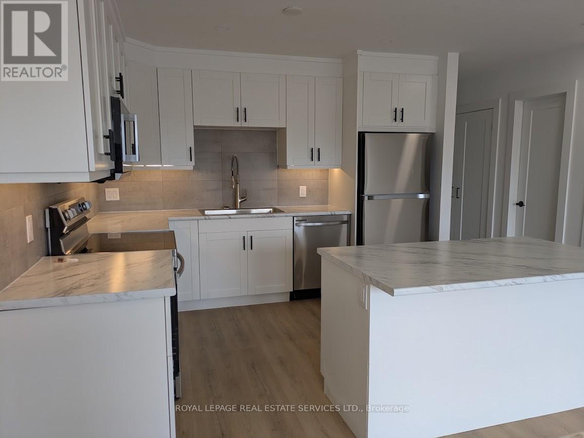 A - 276 A Lakeshore Road E, Mississauga, Ontario  L5G 1H1 - Photo 6 - W12916210