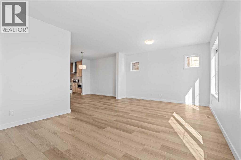 1135 Fowler Road, Airdrie, Alberta  T4B 5M3 - Photo 11 - A2295479