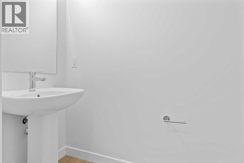 1135 Fowler Road, Airdrie, Alberta  T4B 5M3 - Photo 12 - A2295479