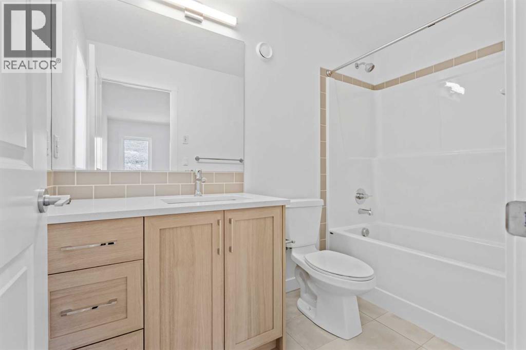 1135 Fowler Road, Airdrie, Alberta  T4B 5M3 - Photo 17 - A2295479