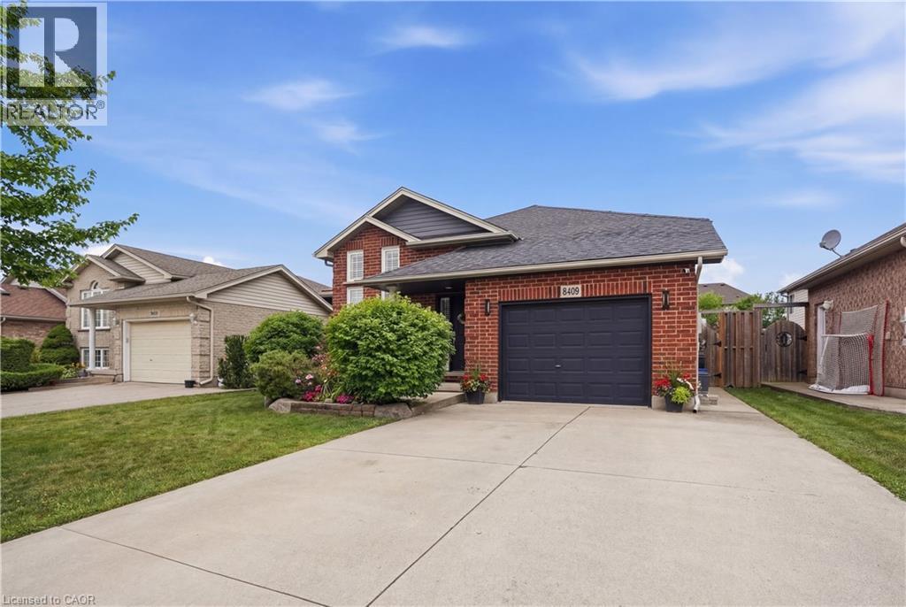 8409 Greenfield Crescent, Niagara Falls, Ontario  L2H 3J8 - Photo 2 - 40794307