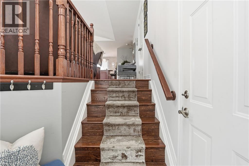 8409 Greenfield Crescent, Niagara Falls, Ontario  L2H 3J8 - Photo 5 - 40794307