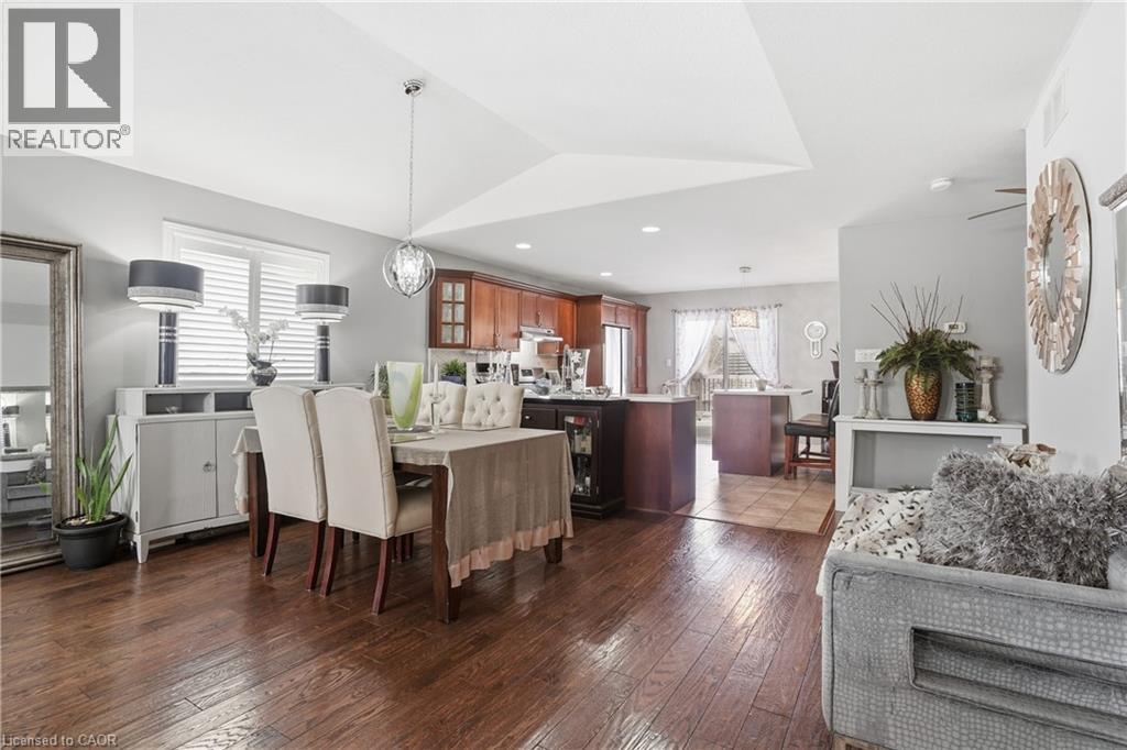 8409 Greenfield Crescent, Niagara Falls, Ontario  L2H 3J8 - Photo 8 - 40794307