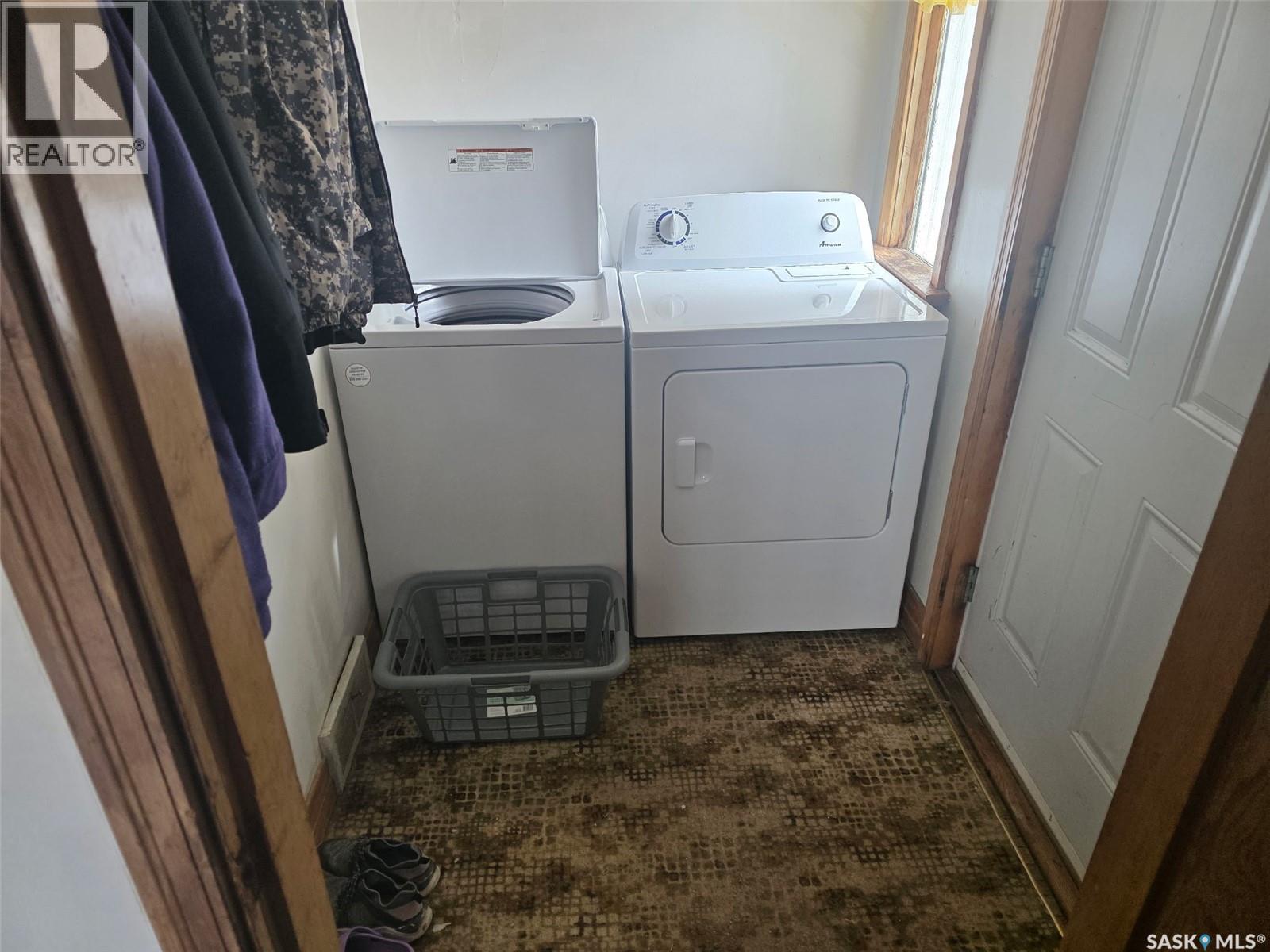 102 Dominion Avenue, Kincaid, Saskatchewan  S0H 2J0 - Photo 10 - SK025657