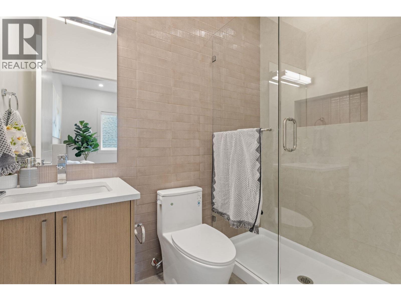 2136 Venables Street, Vancouver, British Columbia  V5L 2J4 - Photo 24 - R3102924