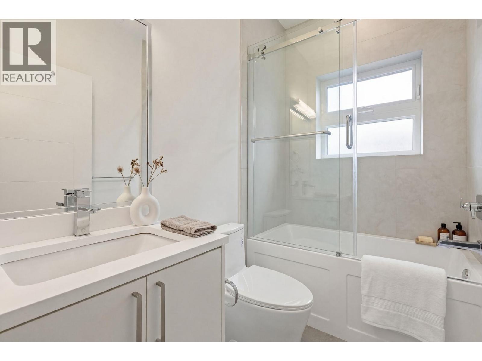 2136 Venables Street, Vancouver, British Columbia  V5L 2J4 - Photo 27 - R3102924