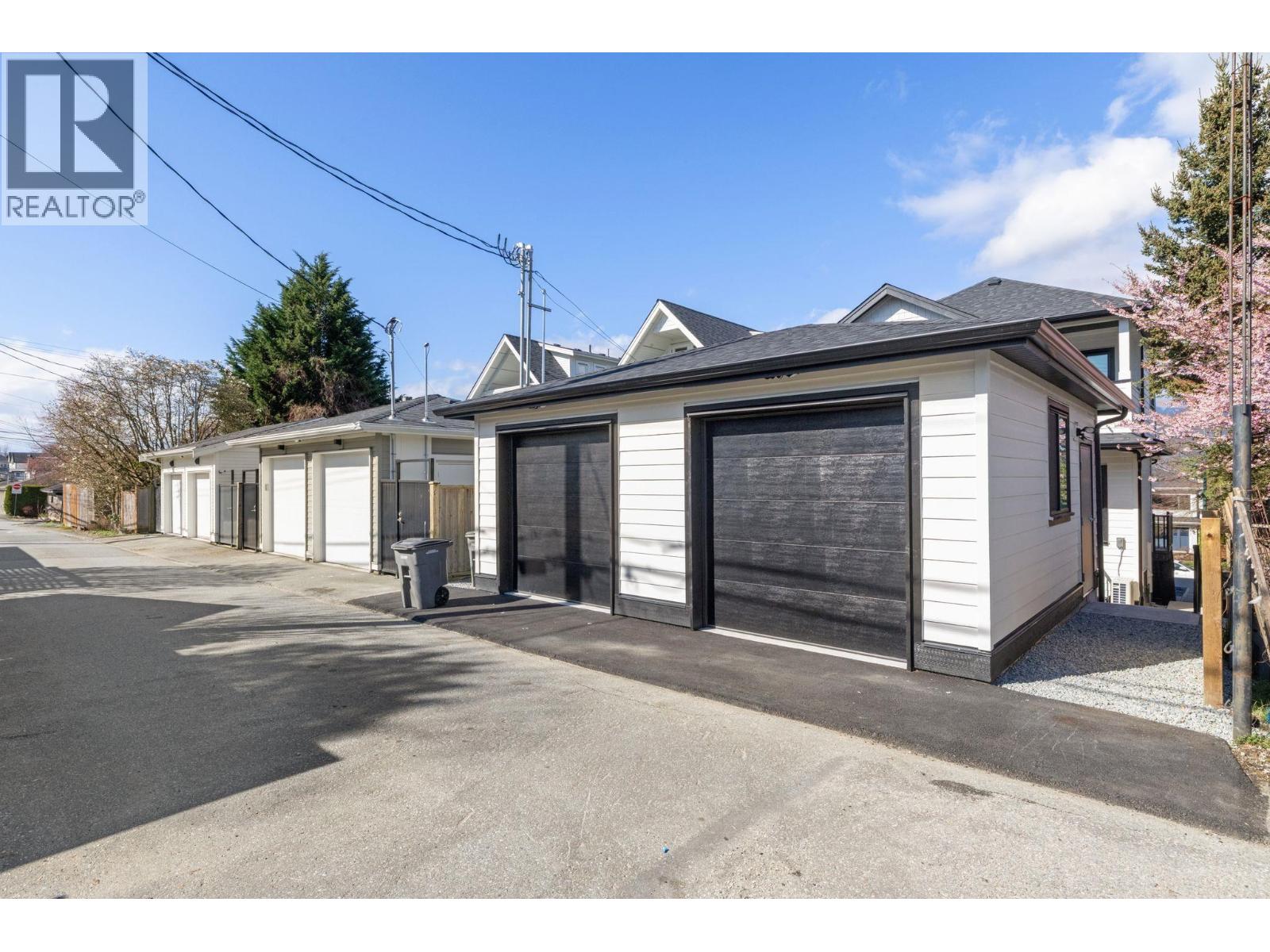 2136 Venables Street, Vancouver, British Columbia  V5L 2J4 - Photo 40 - R3102924