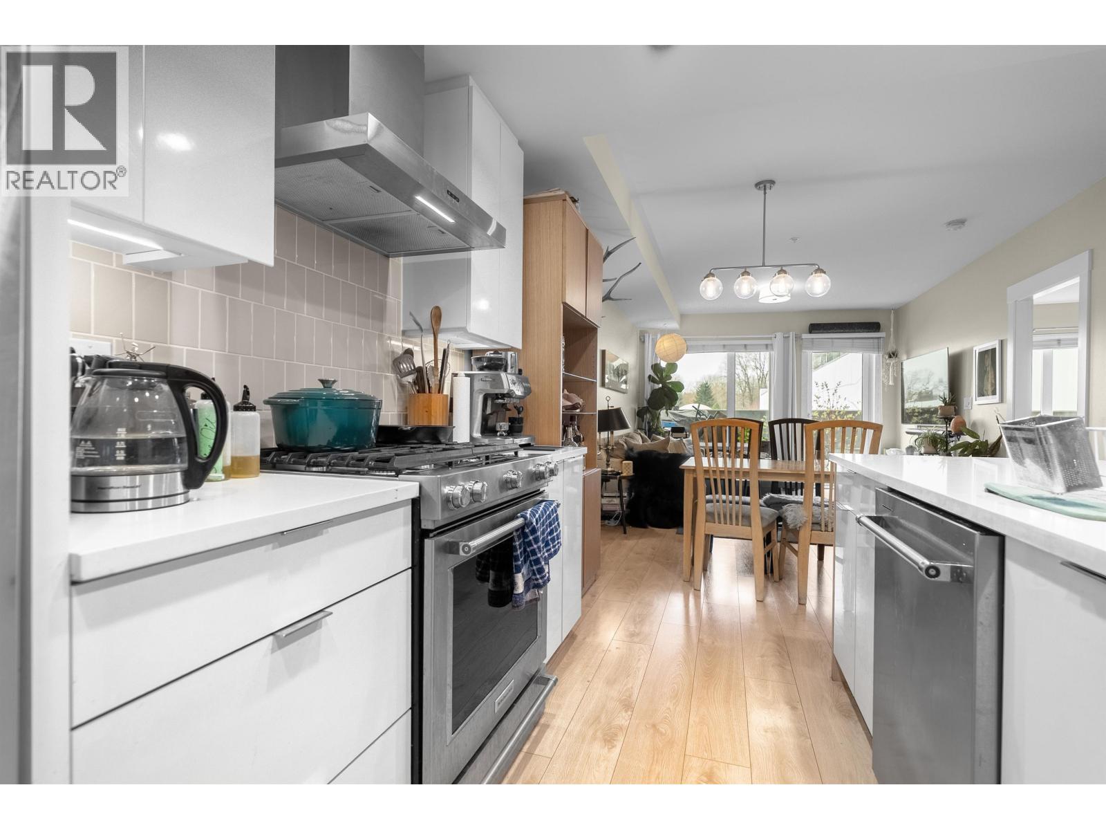 203 1496 Charlotte Road, North Vancouver, British Columbia  V7J 0C9 - Photo 15 - R3102893