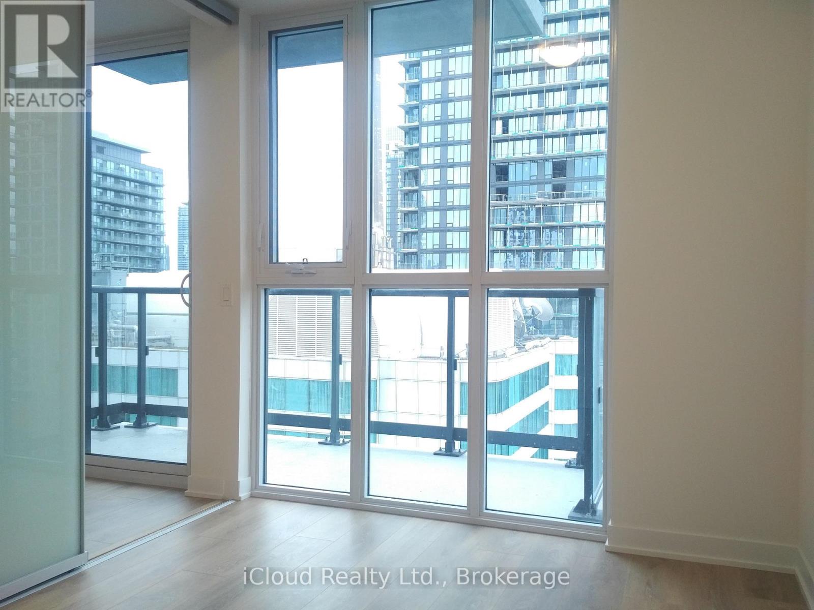 2315 - 87 Peter Street, Toronto, Ontario  M5V 2G4 - Photo 18 - C12916612