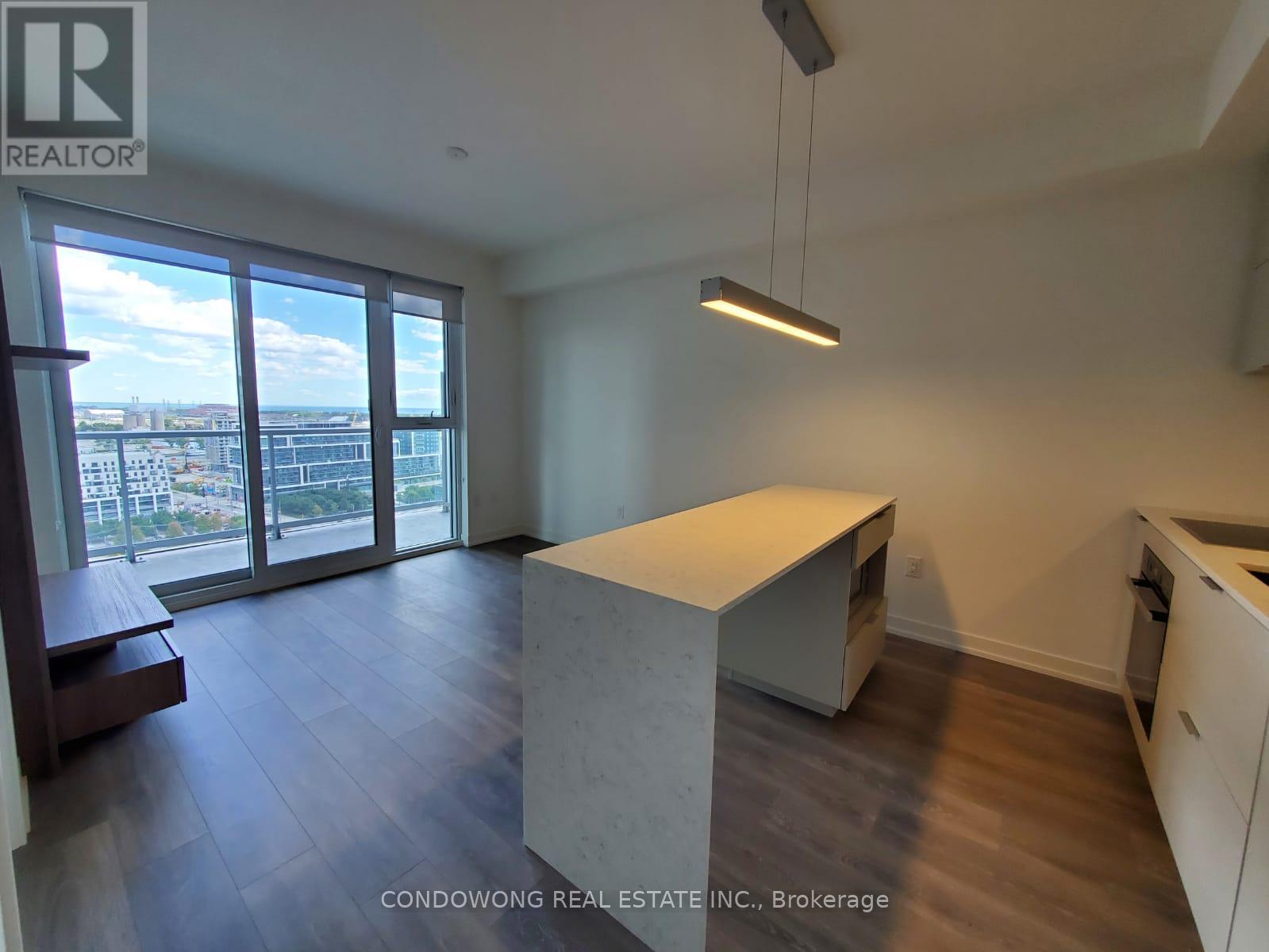 1702 - 15 LOWER JARVIS STREET, Toronto, Ontario