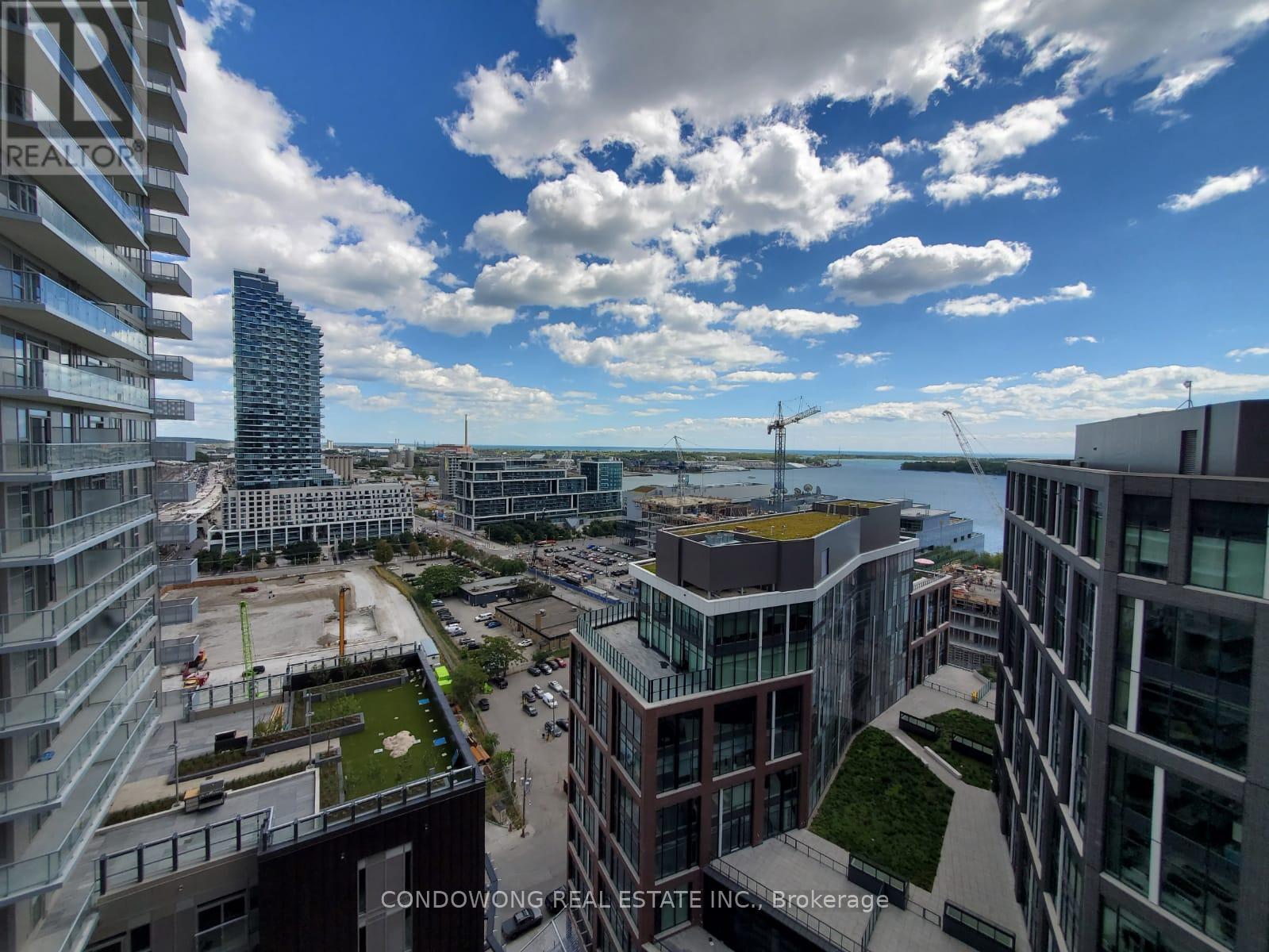 1702 - 15 Lower Jarvis Street, Toronto, Ontario  M5E 0C4 - Photo 7 - C12916648