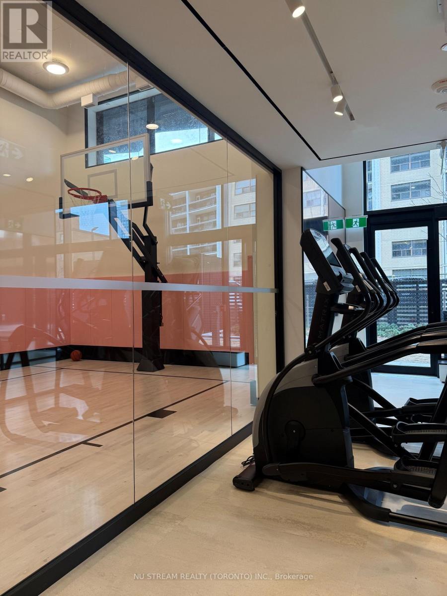 2510 - 110 Broadway Avenue, Toronto, Ontario  M4P 1V7 - Photo 17 - C12916734