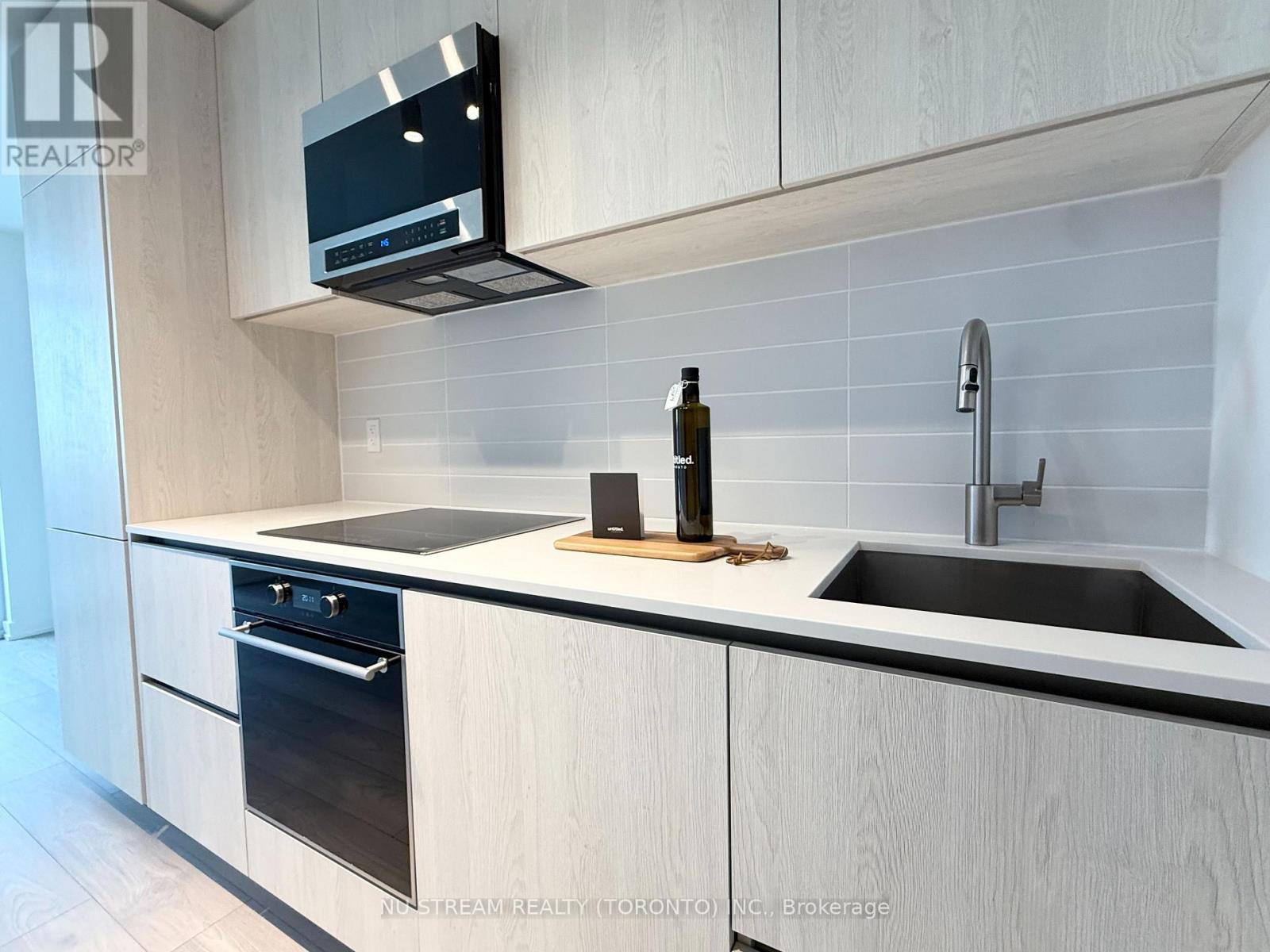 2510 - 110 Broadway Avenue, Toronto, Ontario  M4P 1V7 - Photo 5 - C12916734