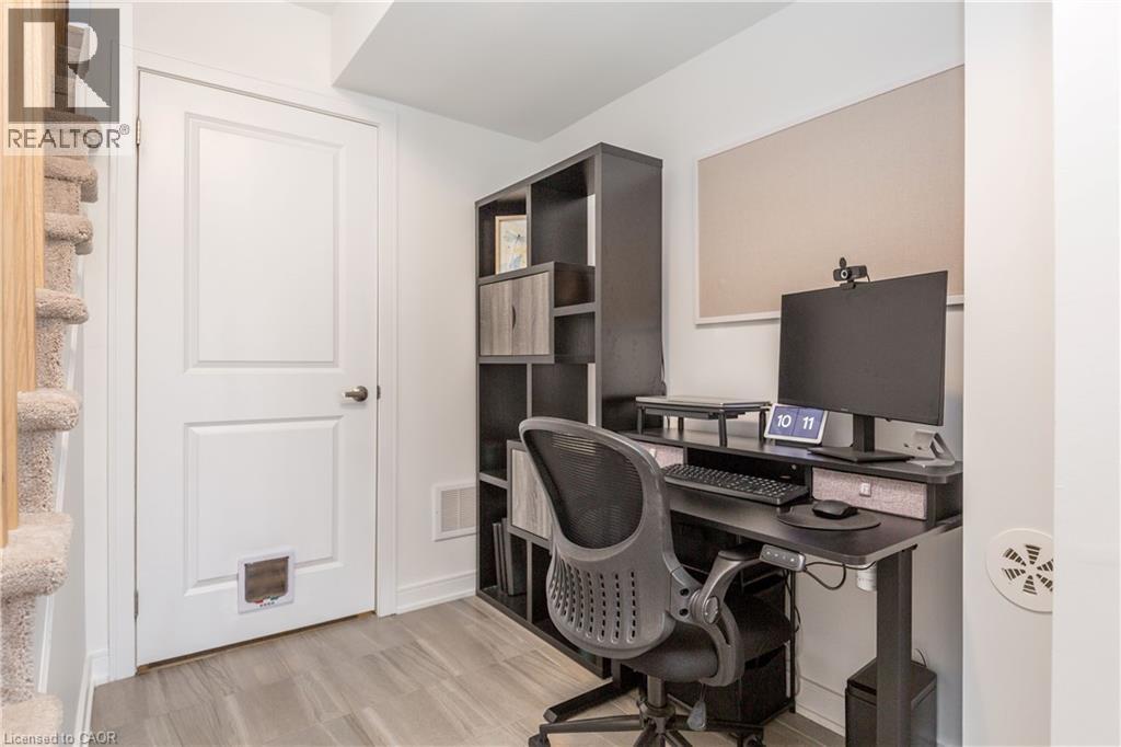 33 Red Maple Lane, Barrie, Ontario  L9J 0N4 - Photo 8 - 40810153