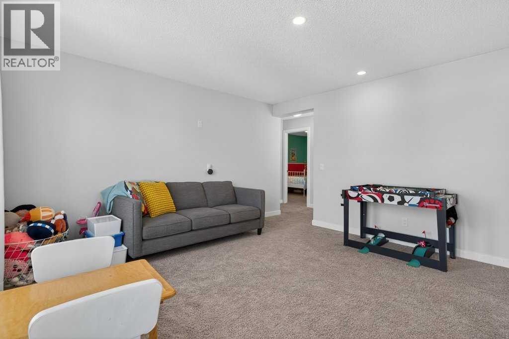 1091 Brightoncrest Green SE, Calgary, Alberta  T2Z 1G8 - Photo 18 - A2295293