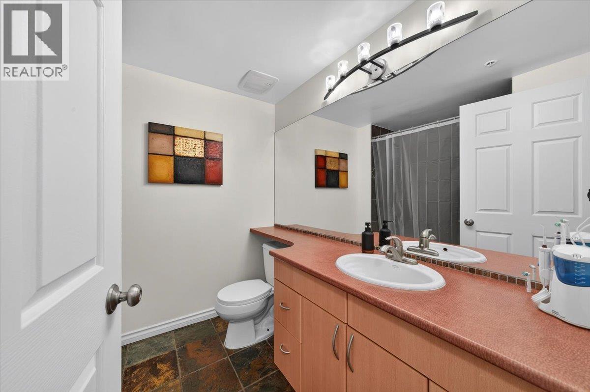 211 3600 Windcrest Drive, North Vancouver, British Columbia V7G 2S5 - Photo 19 - R3102555