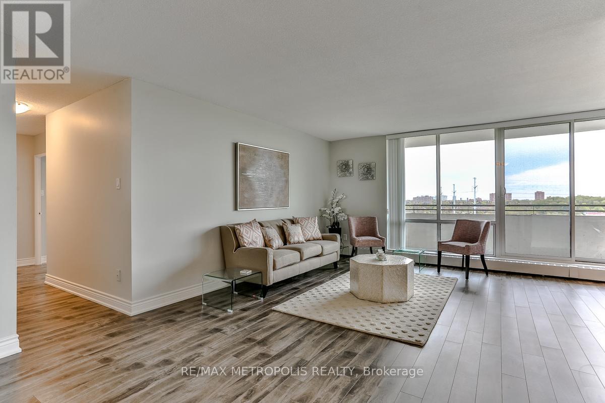 1401 - 101 Prudential Drive, Toronto, Ontario  M1P 4S5 - Photo 3 - E12916626