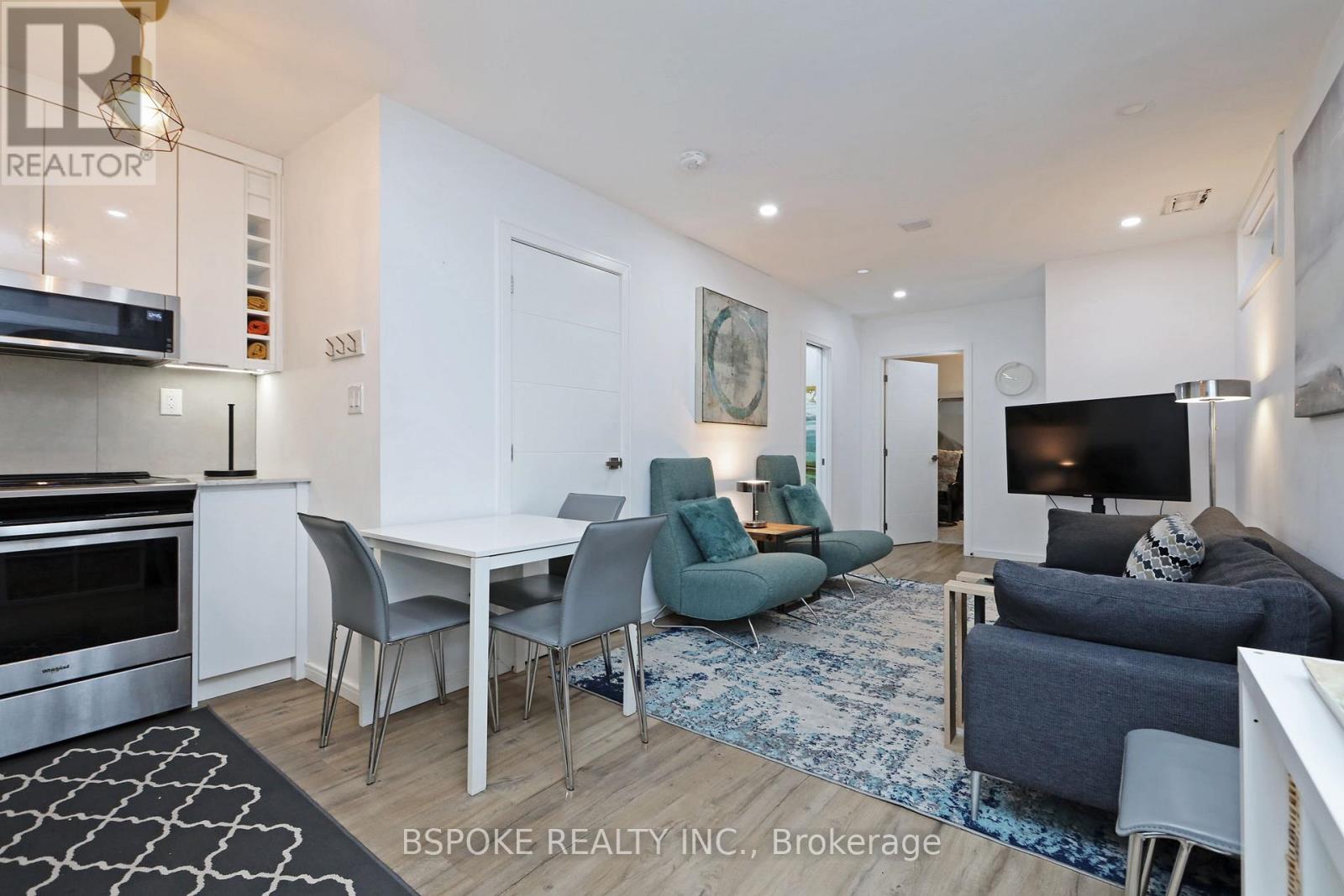 Bsmt - 707 Mortimer Avenue, Toronto (Danforth Village-East York), Ontario  M4C 2K1 - Photo 3 - E12916686