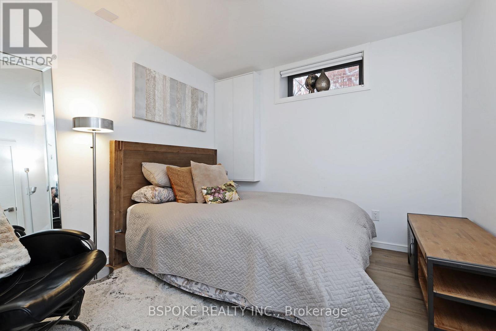 Bsmt - 707 Mortimer Avenue, Toronto (Danforth Village-East York), Ontario  M4C 2K1 - Photo 9 - E12916686