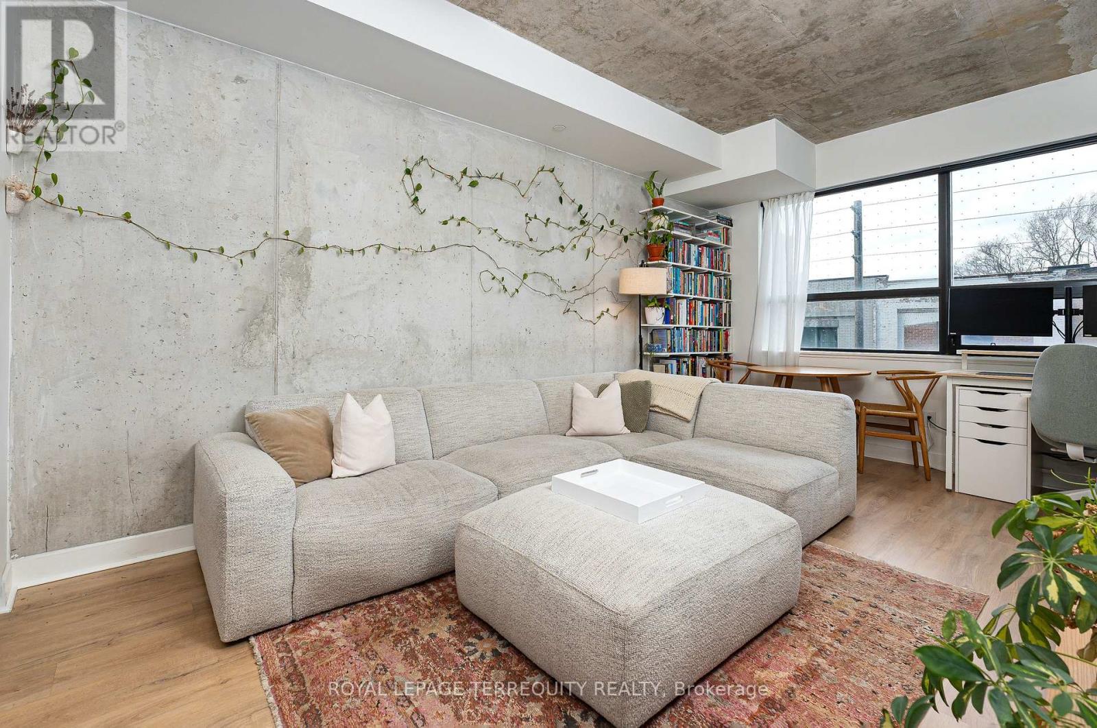 316 - 246 Logan Avenue, Toronto, Ontario  M4M 0E9 - Photo 7 - E12916702